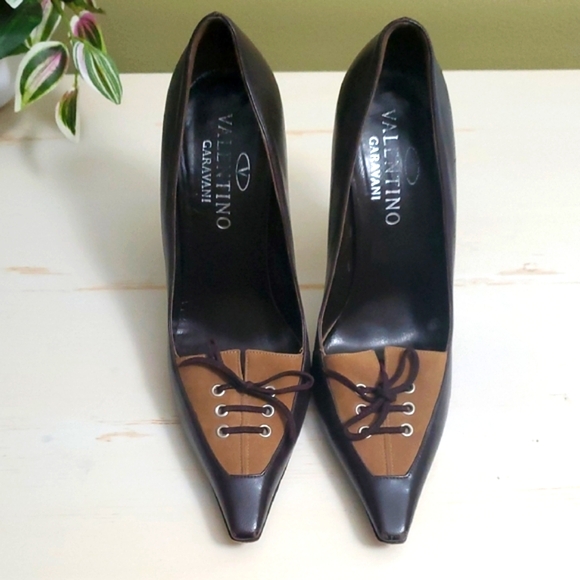 Valentino Garavani | Brown Leather and Suede Pumps with Laces Sz 37 - Picture 2 of 11